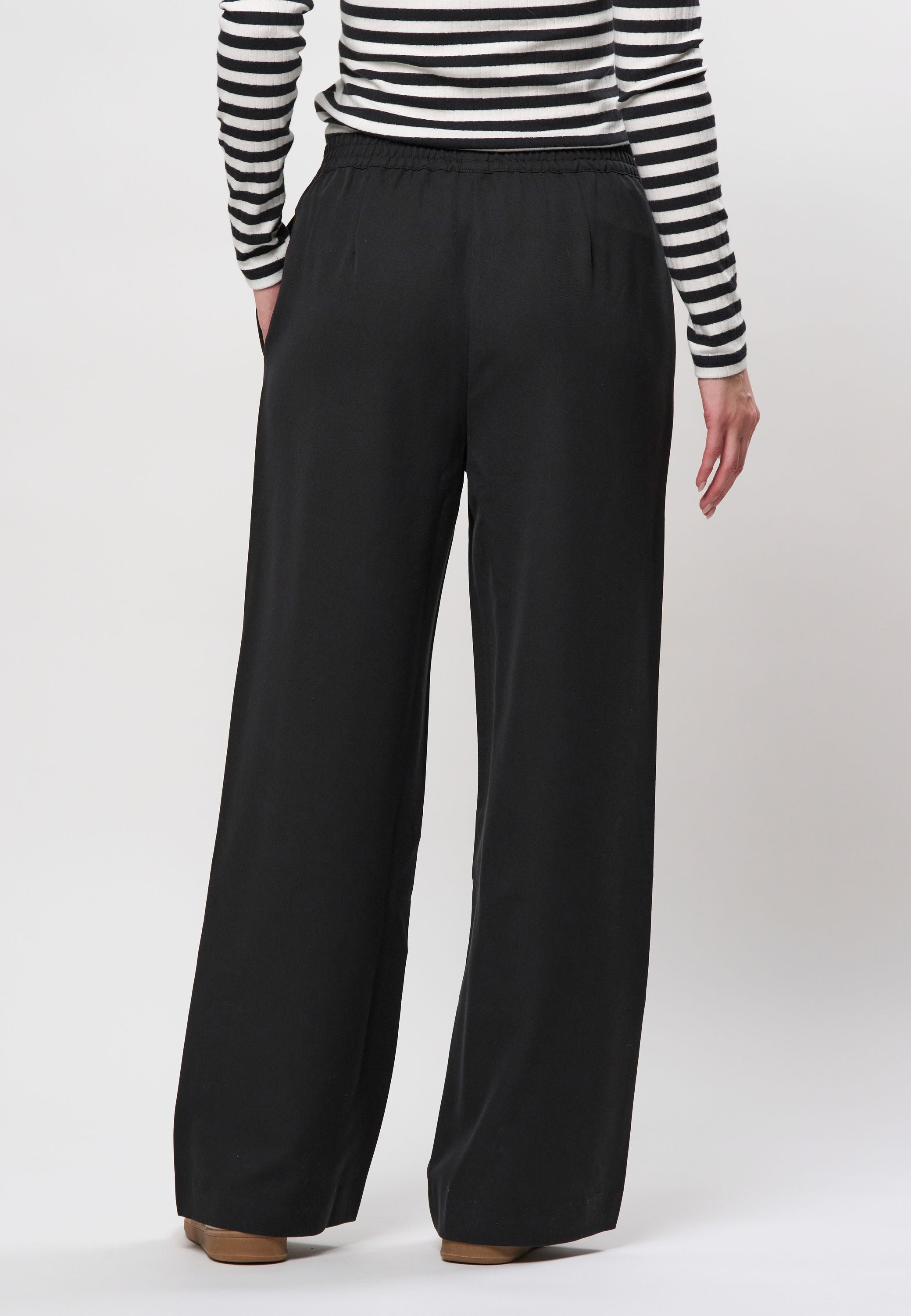 UWLevi Pants