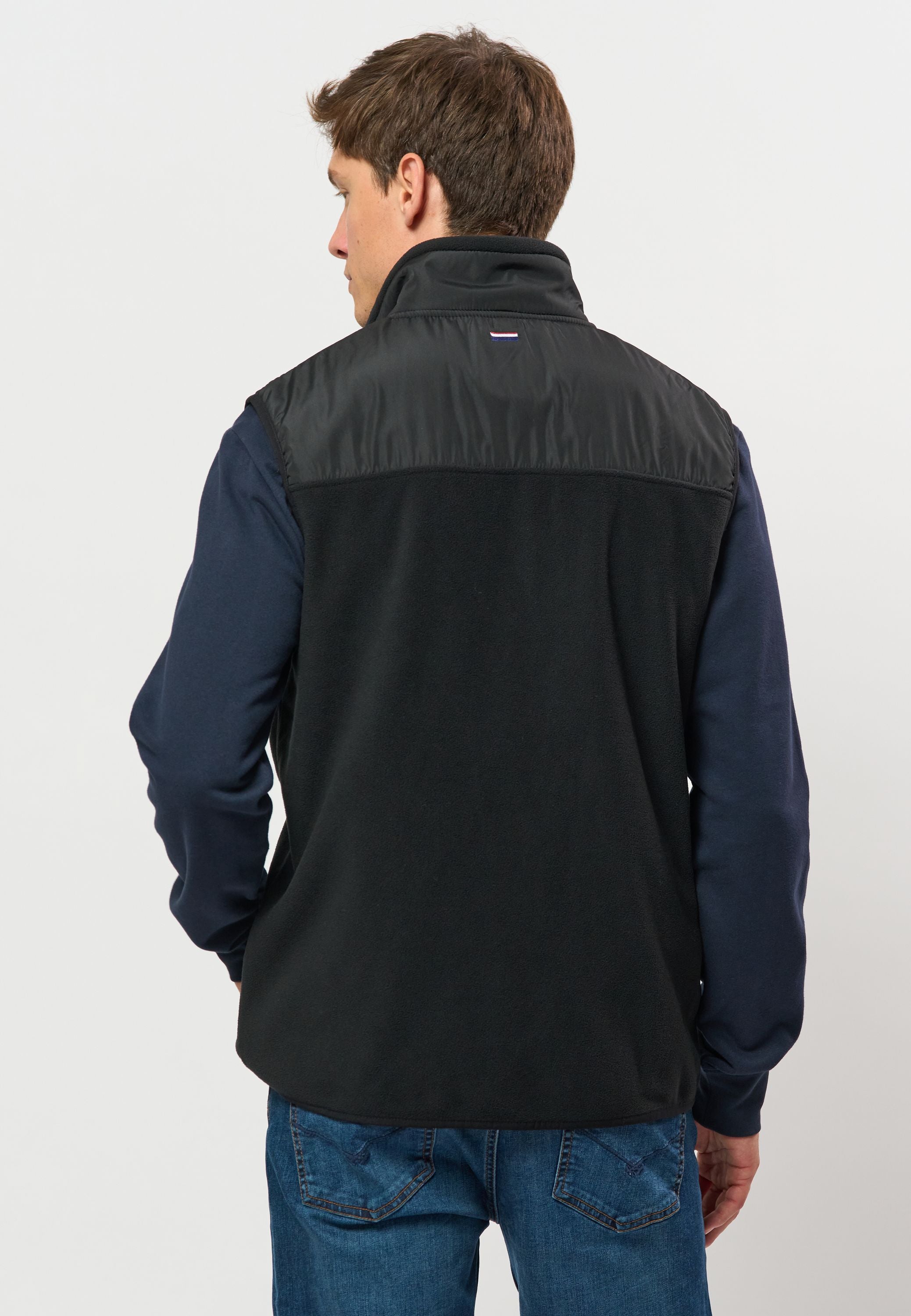UMDomenick Fleece Vest