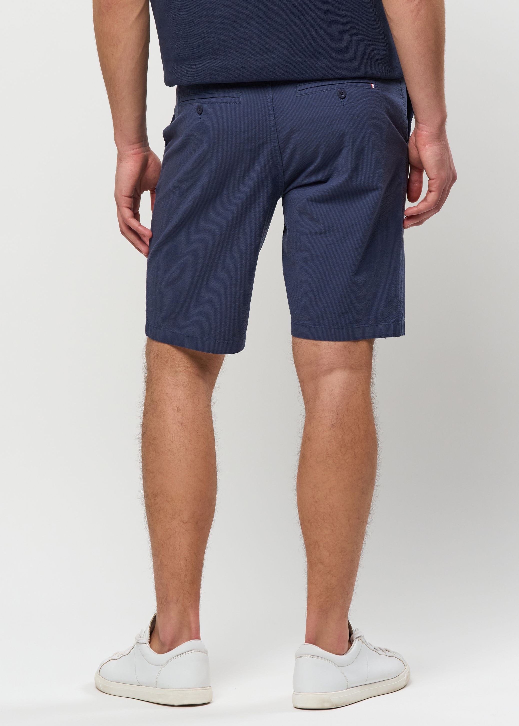UMChris Striped Shorts