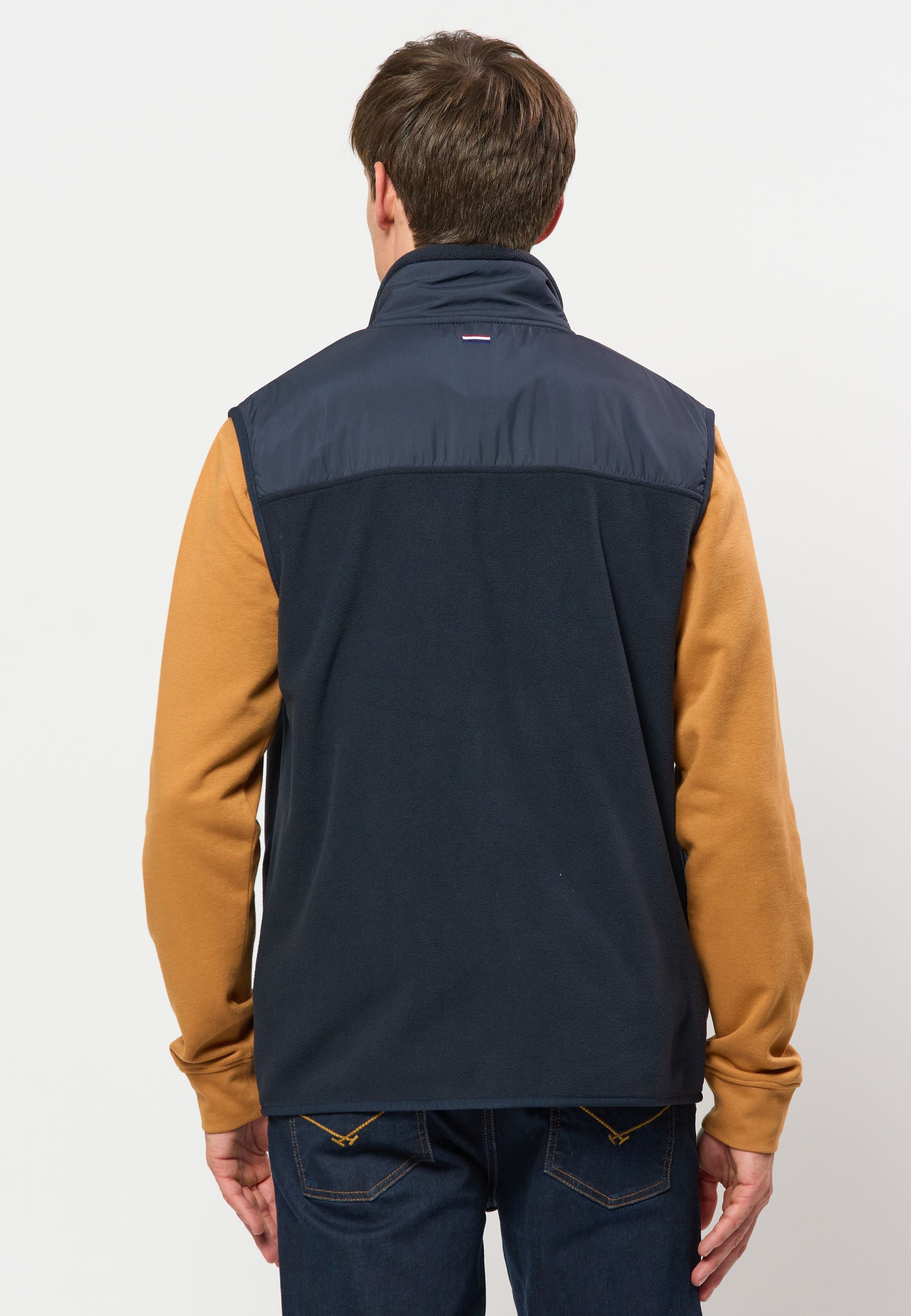 UMDomenick Fleece Vest