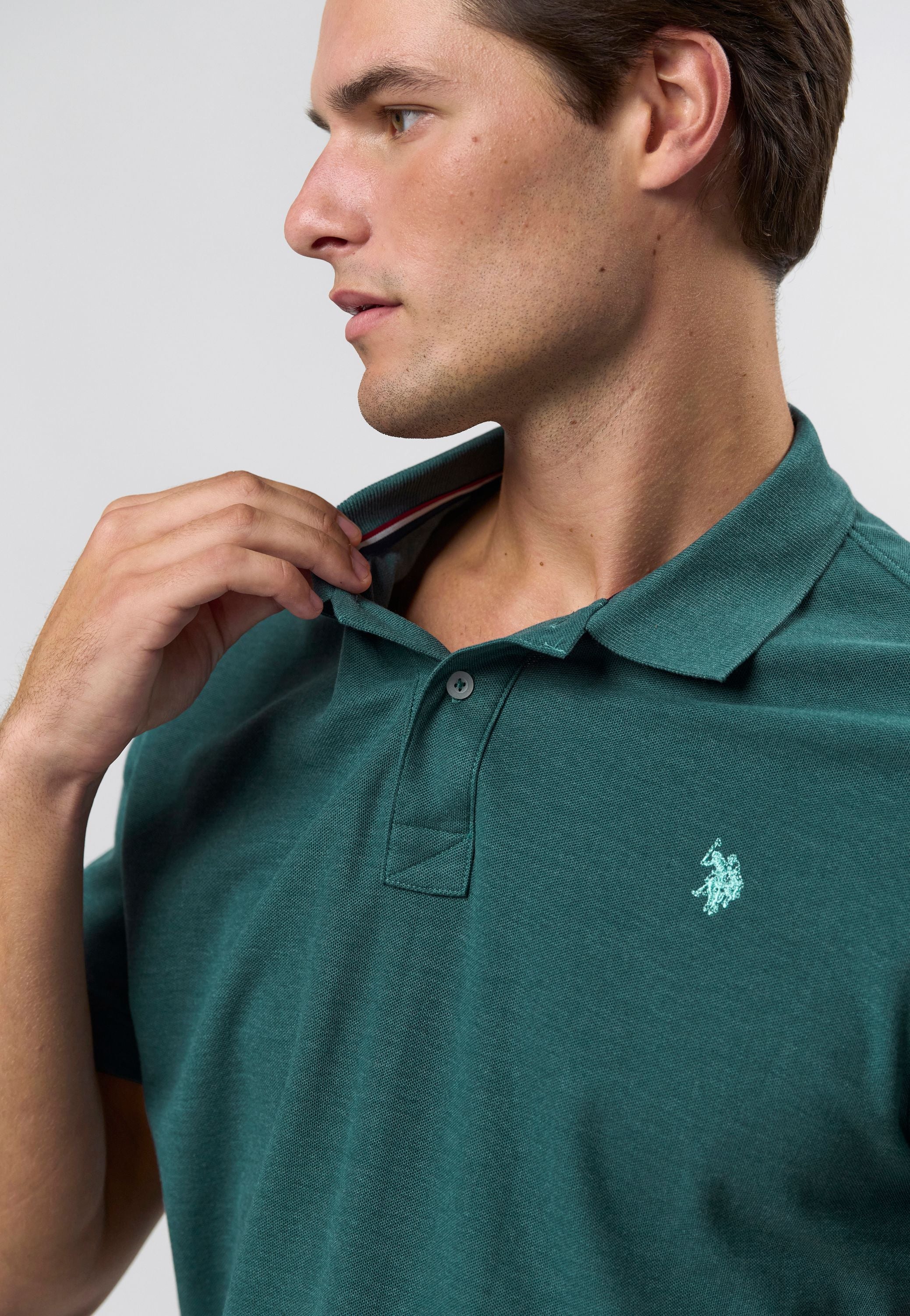 UMAlfred Polo