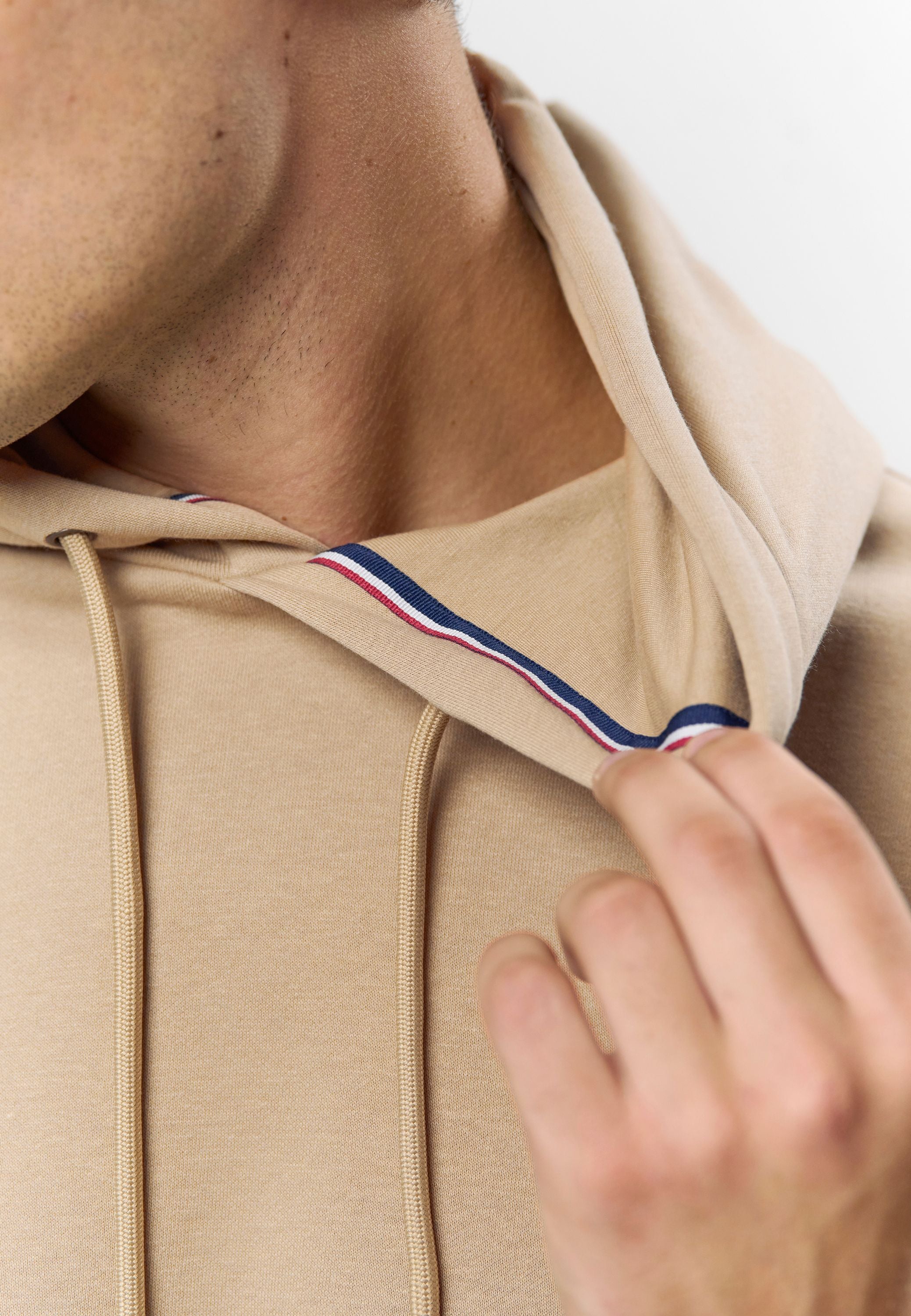 UMToke Hoodie