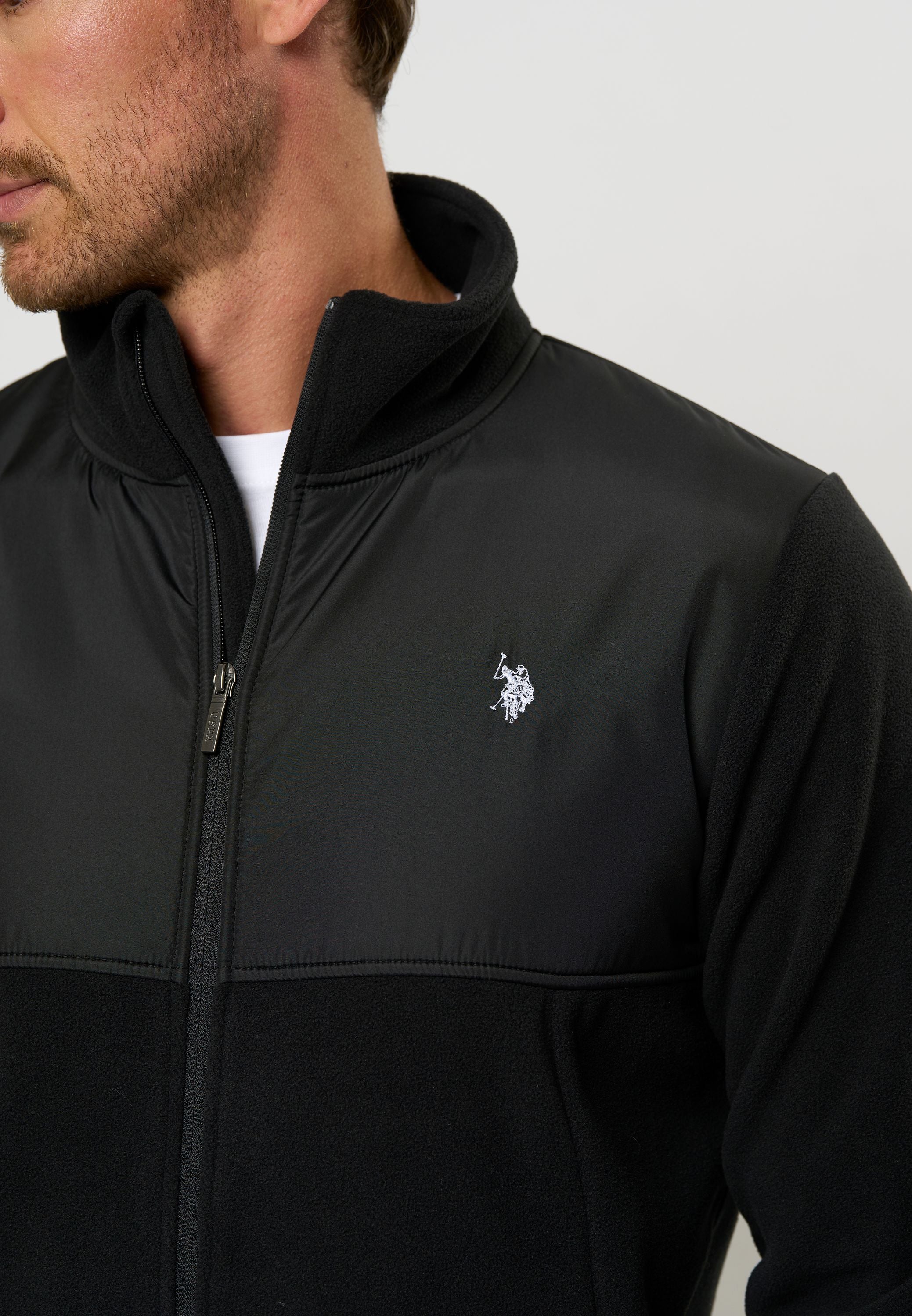UMVitus Fleece Jacket