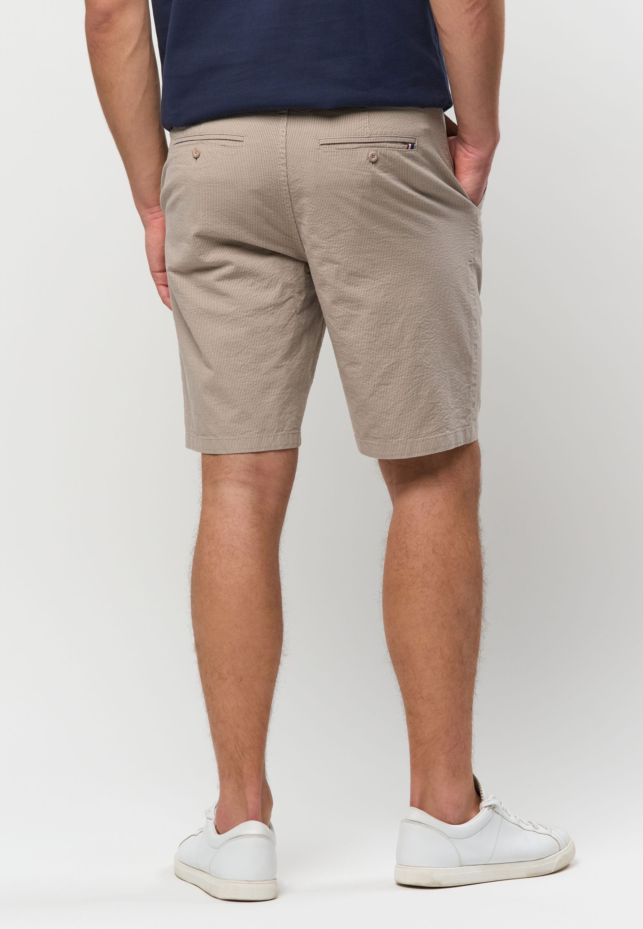 UMChris Striped Shorts