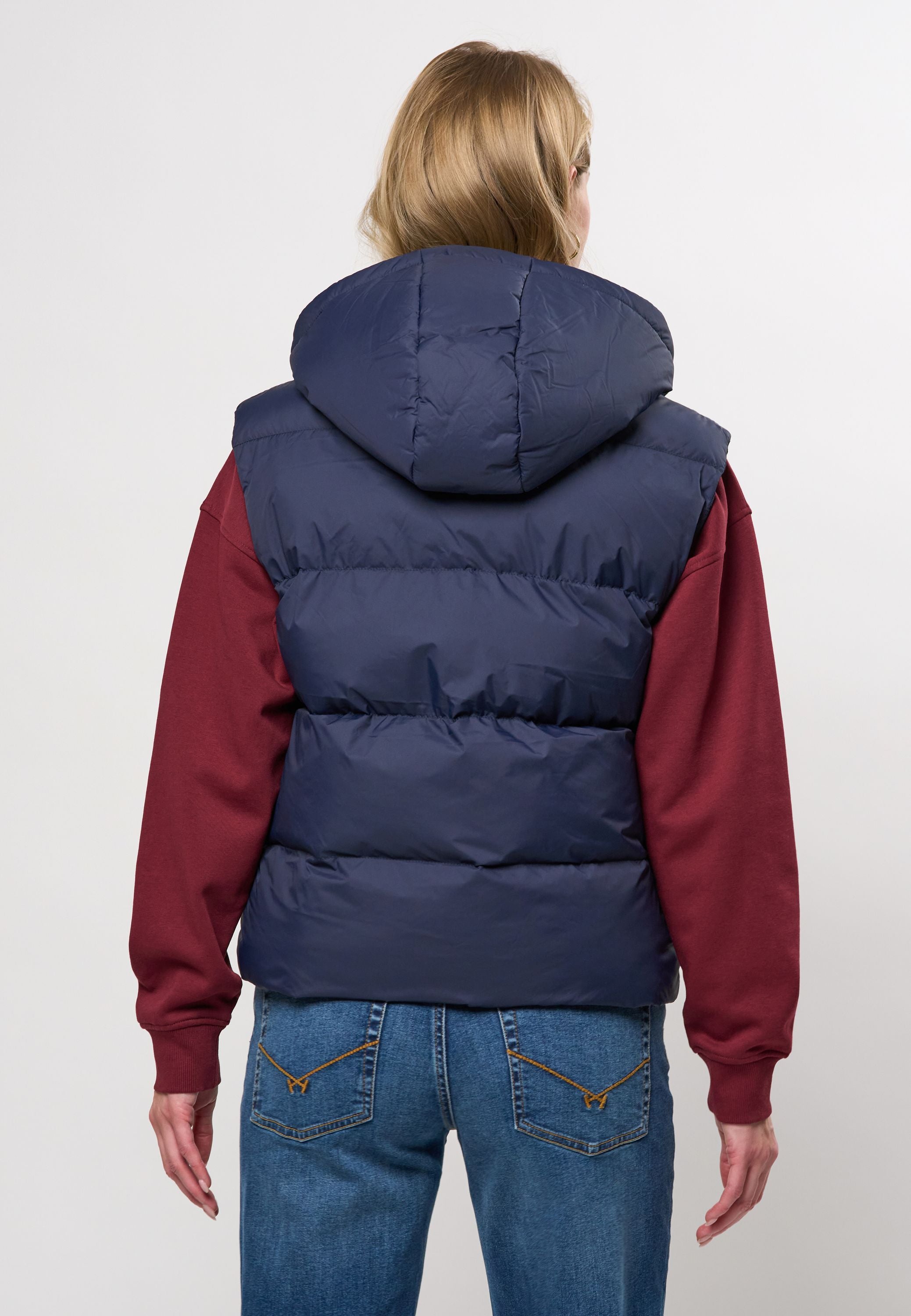 UWGreta Vest