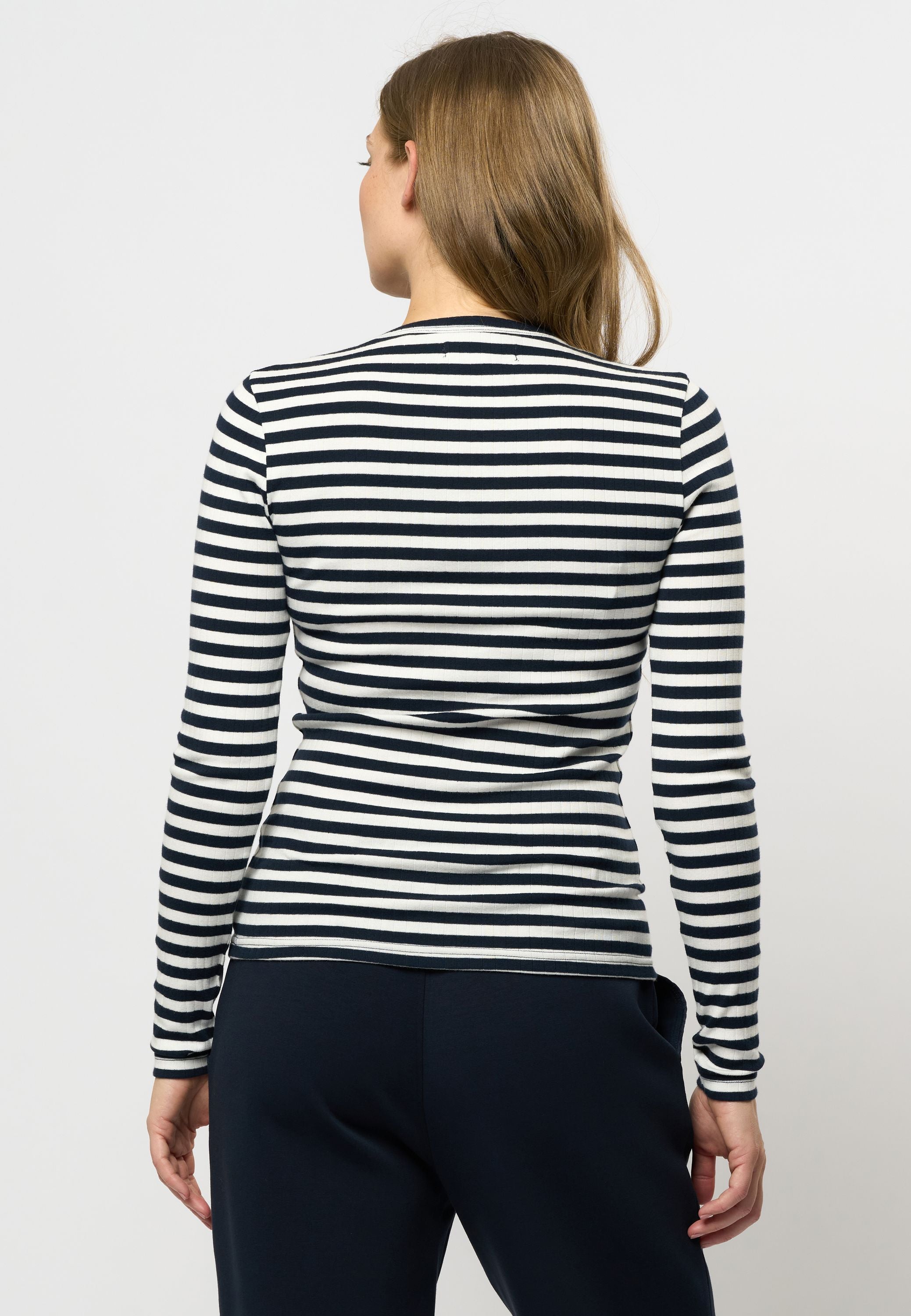 UWChanett Long Sleeve T-shirt