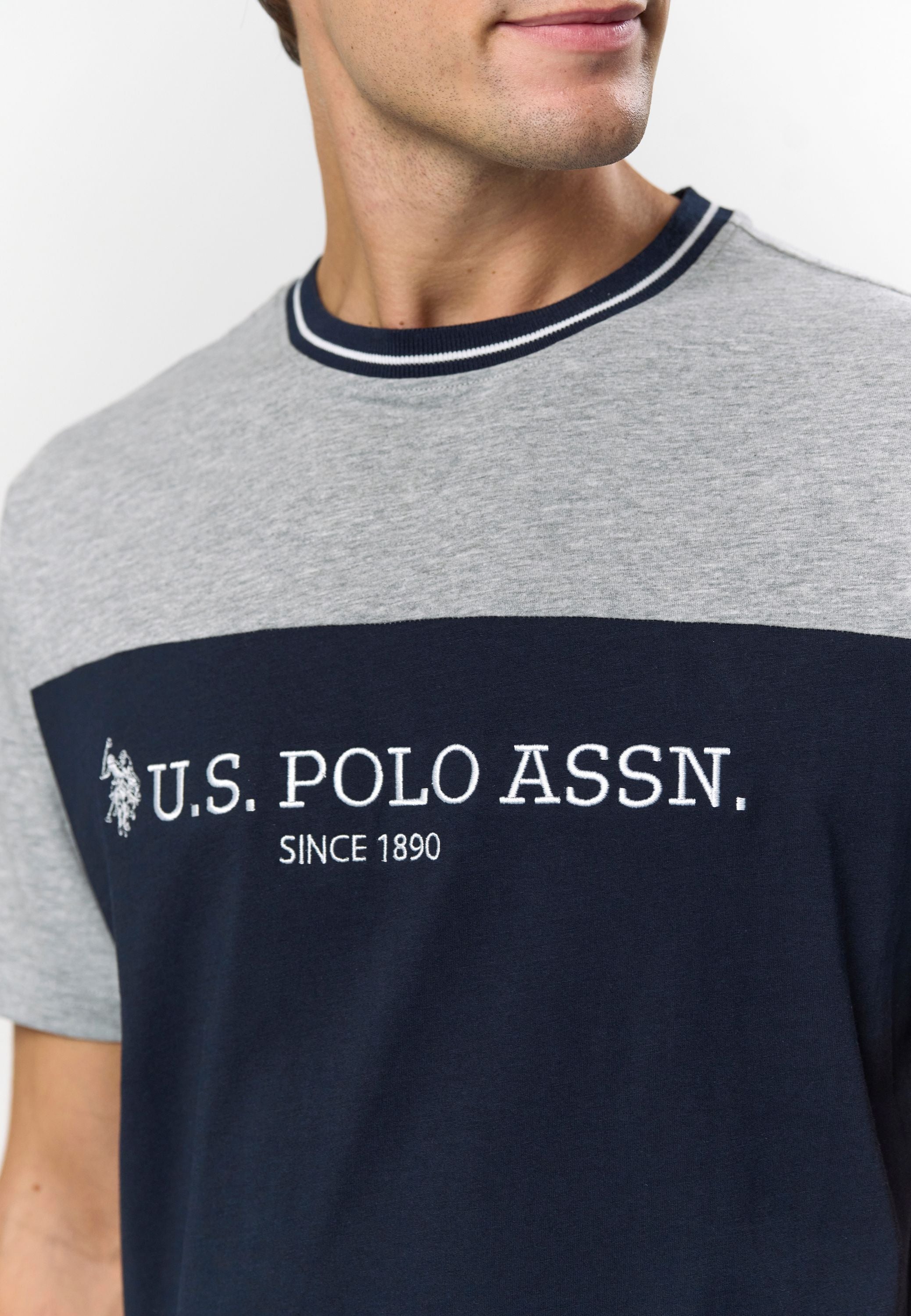 UMCarlo T-shirt