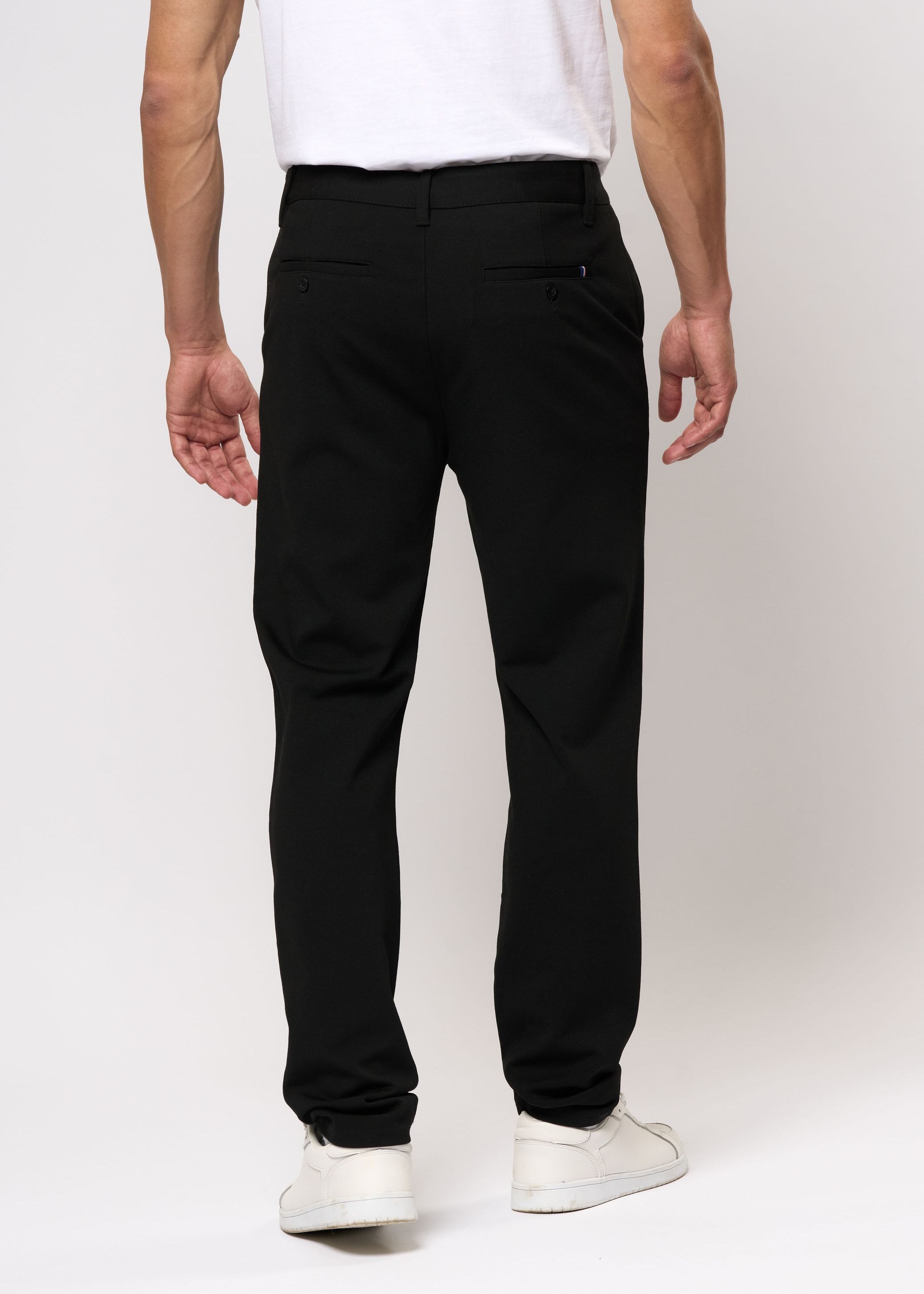 UMMilo Performance Pants