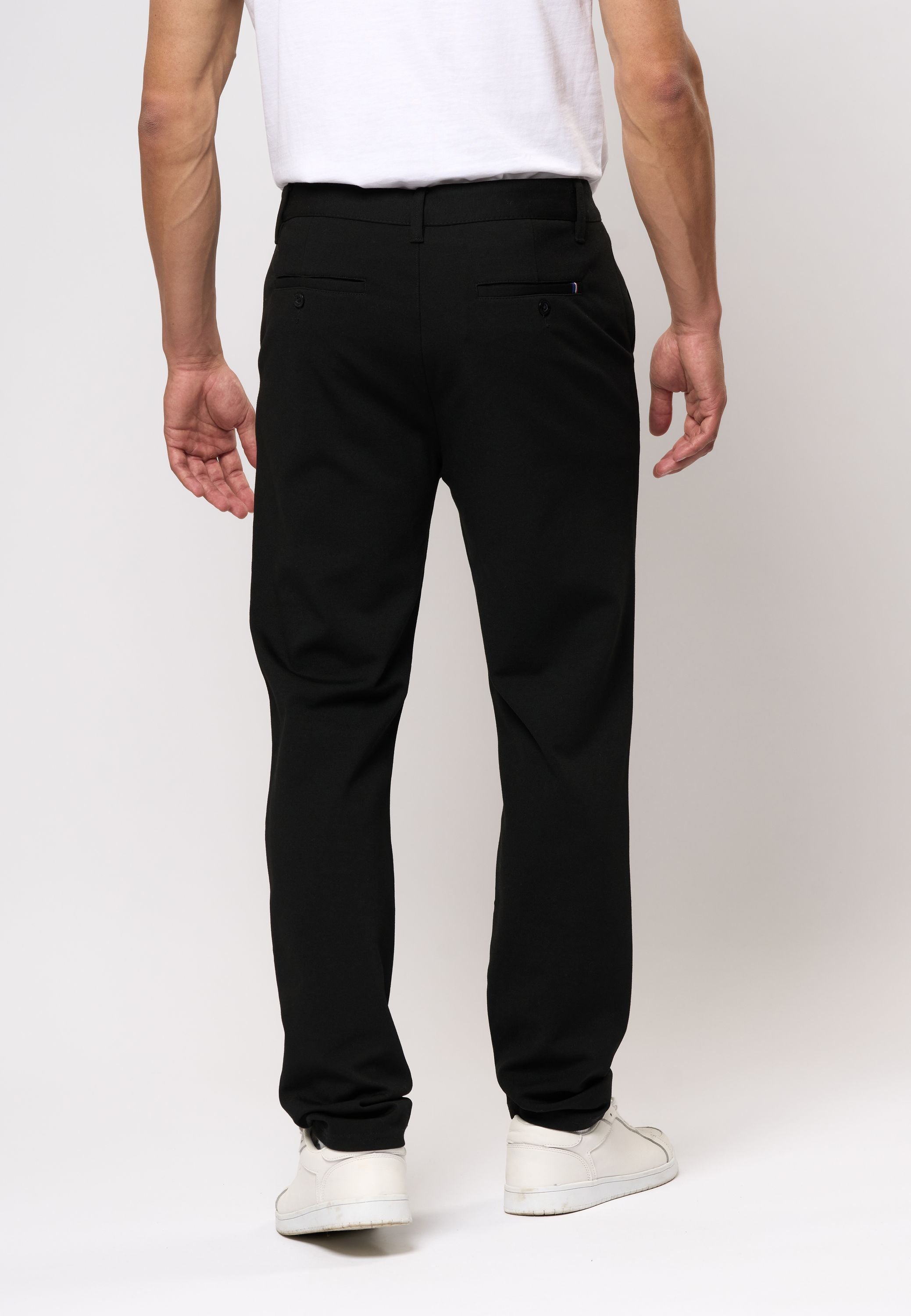 UMMilo Performance Pants