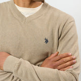 UMCosmo V-neck Knit