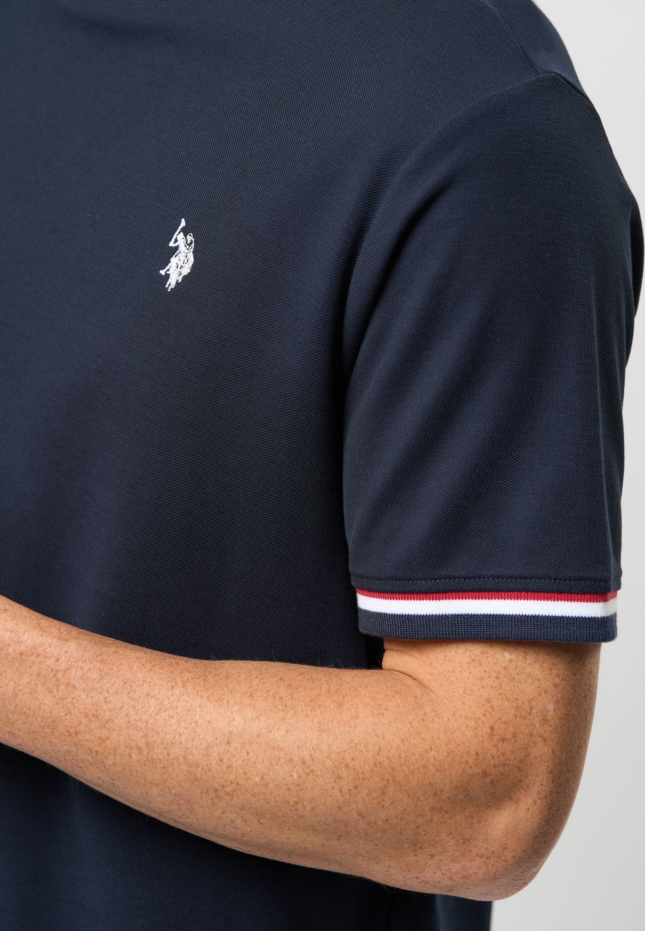 UMNils T-shirt