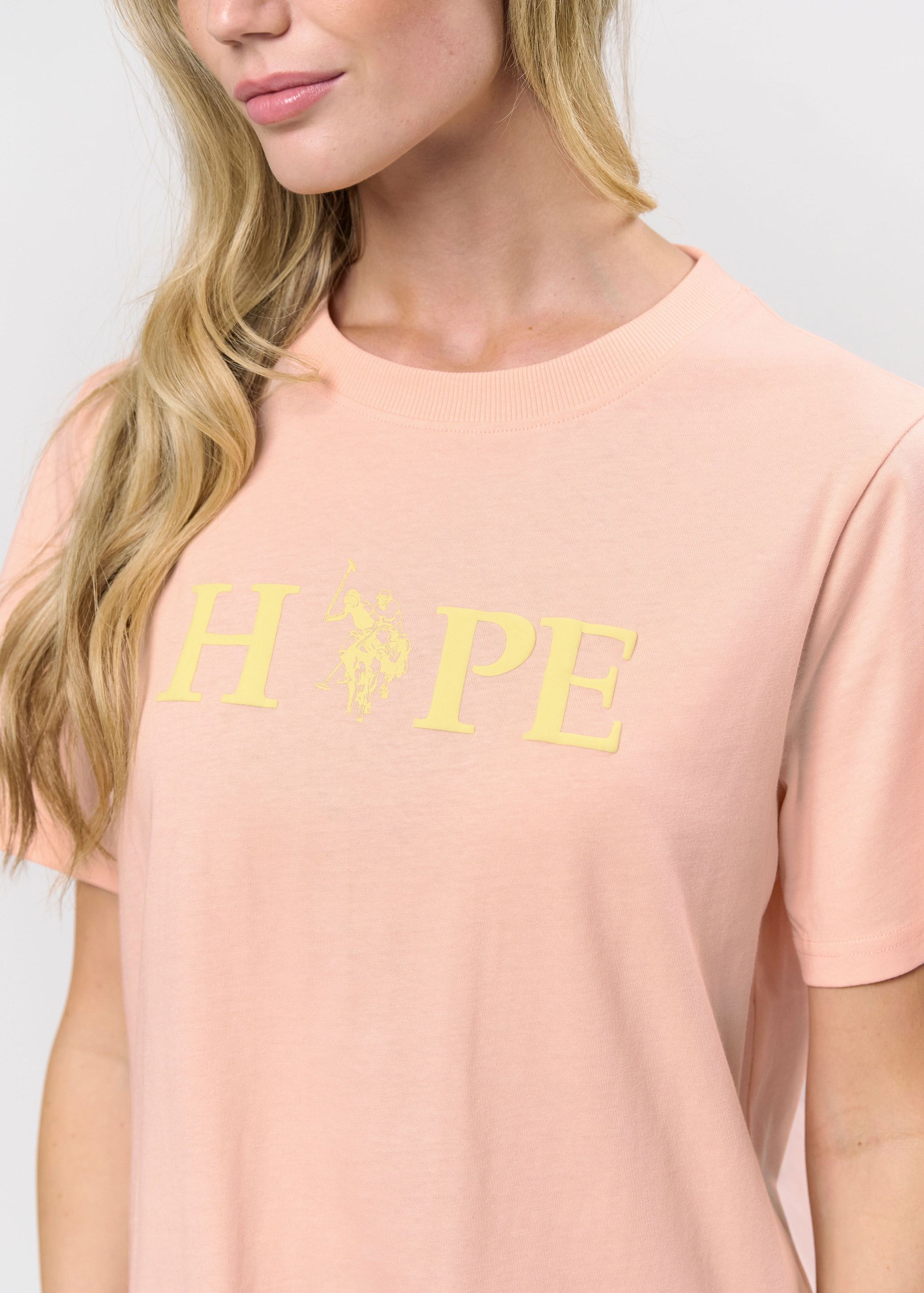 UWFelia T-shirt