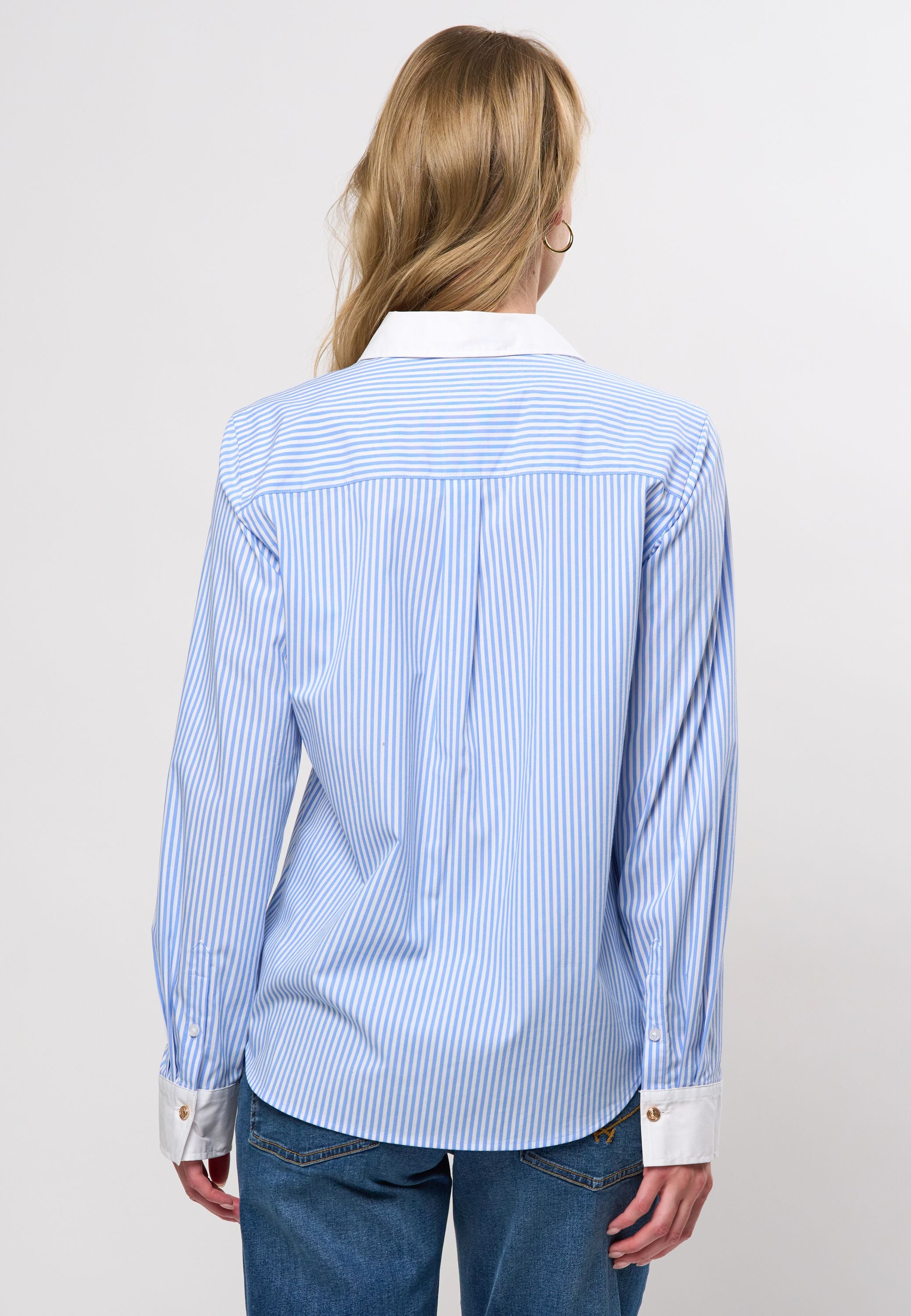 UWLalla Shirt