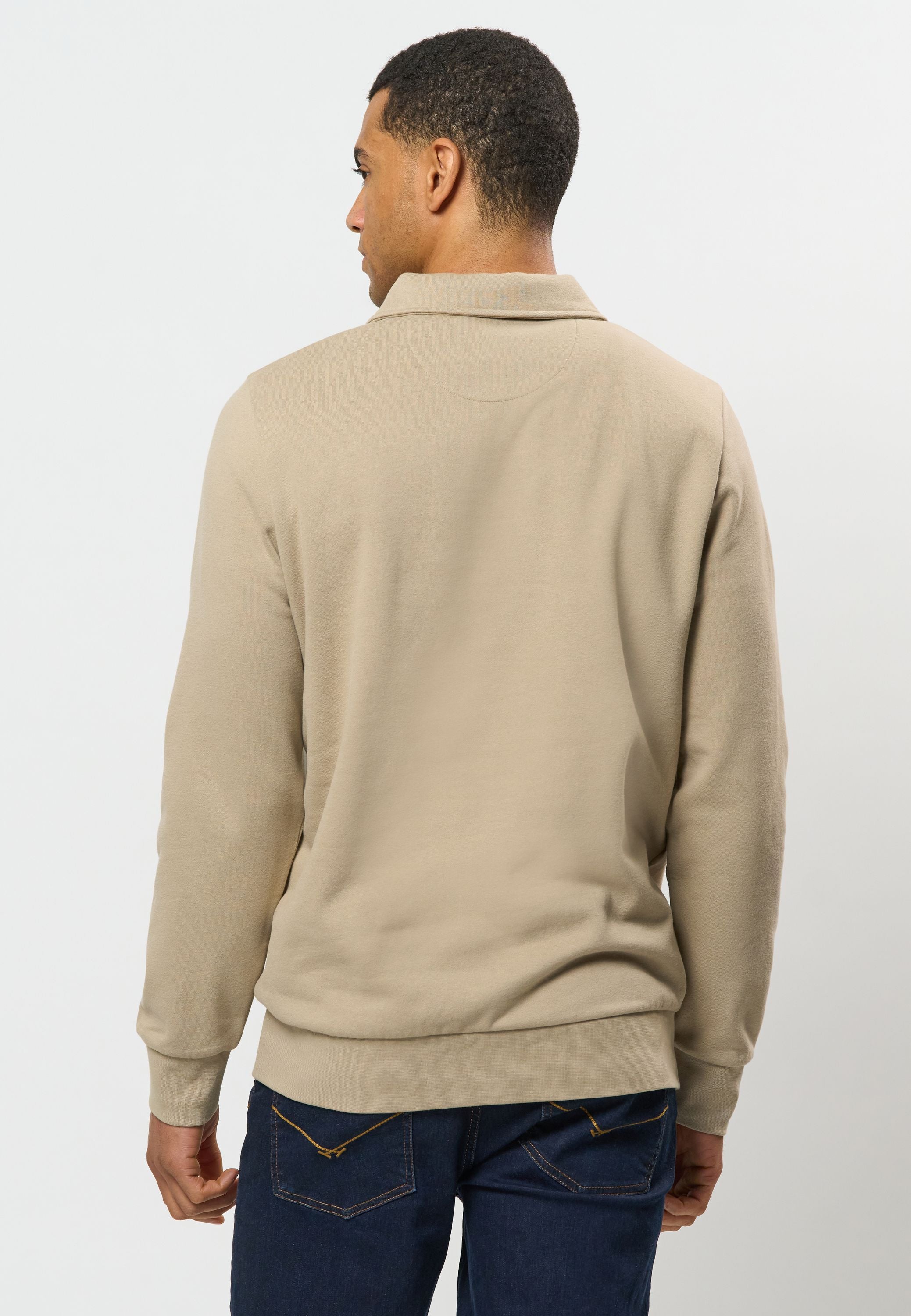 UMDagur Half-zip Sweatshirt