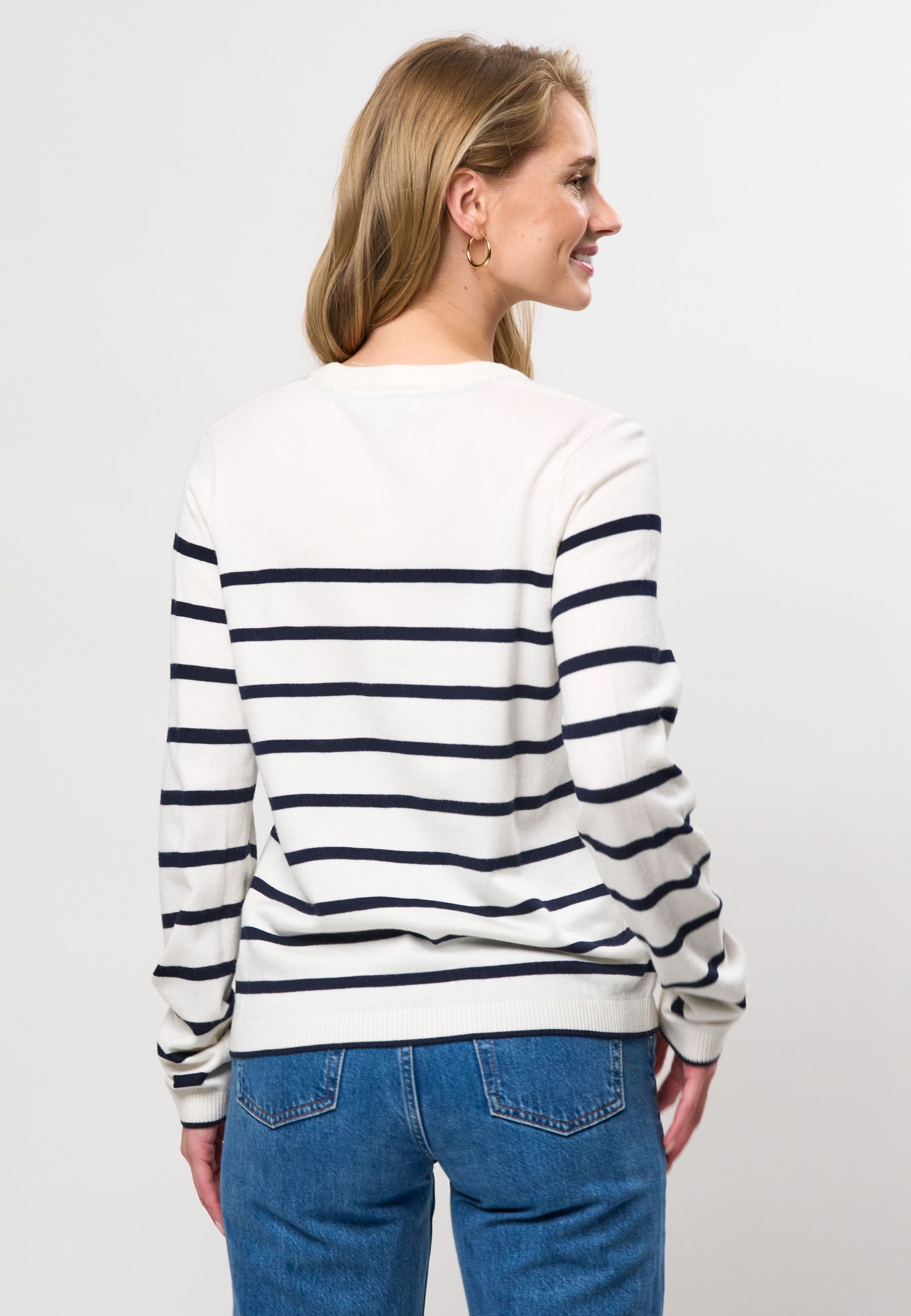 UWLilwan Knit