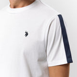 UMCarl T-shirt